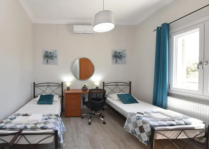 Agni's House * Posidhonía